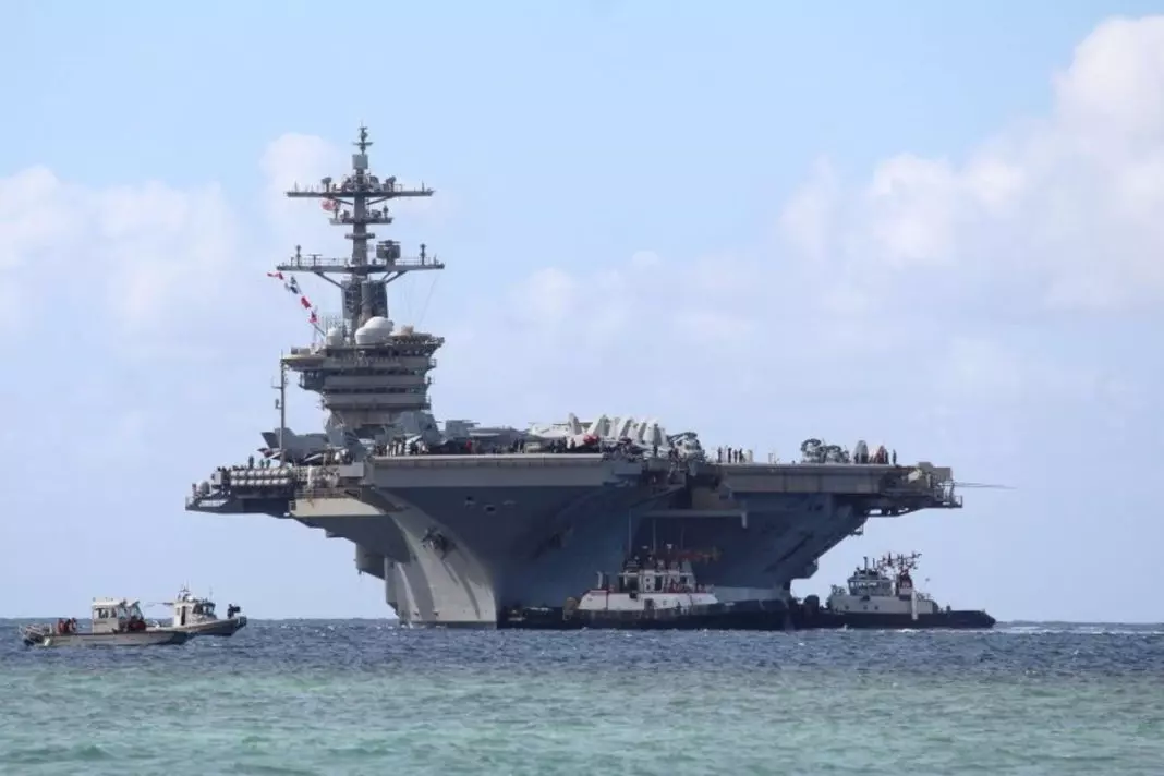uss-abraham-lincoln-1 Το USS Abraham Lincoln επιστρέφει στις ΗΠΑ «λαβωμένο» – Ο μεγάλος πονοκέφαλος για το αμερικανικό Ναυτικό