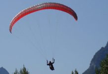 Θεσπρωτία: Πιλότος «παρά πέντε» έπεσε σε καλώδια της ΔΕΗ προκαλώντας φωτιά