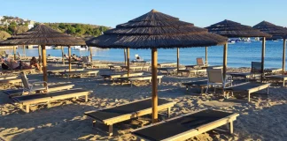 Ελεύθεροι οι δύο κατηγορούμενοι για τον θανάσιμο ξυλοδαρμό 82χρονου στη Βουλιαγμένη με αφορμή μια ξαπλώστρα Ελεύθεροι οι δύο κατηγορούμενοι για τον θανάσιμο ξυλοδαρμό 82χρονου στη Βουλιαγμένη με αφορμή μια ξαπλώστρα