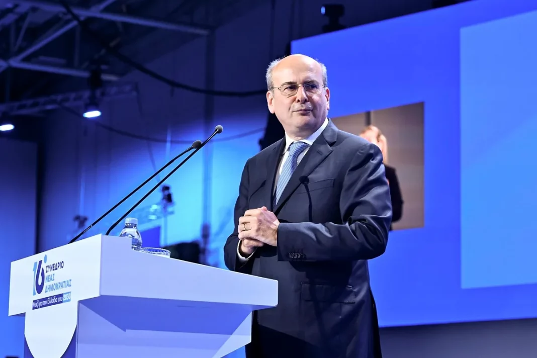 Χατζηδάκης: Στηρίζουμε την κοινωνία χωρίς να θέτουμε σε κίνδυνο τη σταθερότητα της οικονομίας