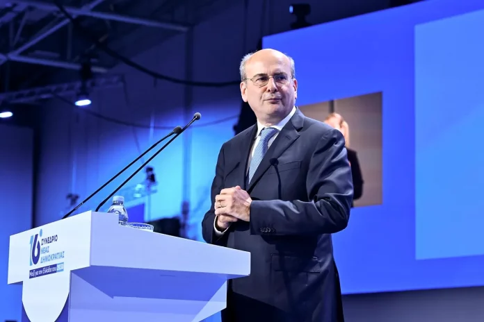 Χατζηδάκης: Στηρίζουμε την κοινωνία χωρίς να θέτουμε σε κίνδυνο τη σταθερότητα της οικονομίας