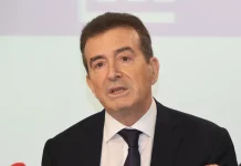 Χρυσοχοΐδης: Έρχεται βραχιολάκι για όσους έχουν περιοριστικά μέτρα για ενδοοικογενειακή βία Χρυσοχοΐδης: Έρχεται βραχιολάκι για όσους έχουν περιοριστικά μέτρα για ενδοοικογενειακή βία