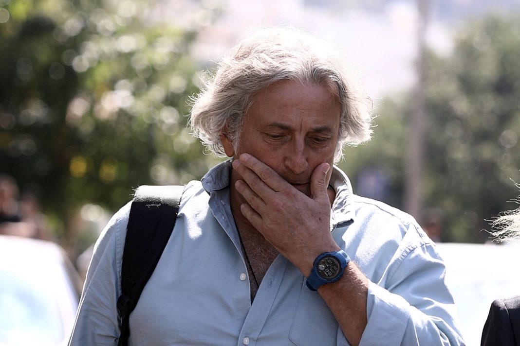 Υπνοθεραπευτής: Η γιατρός μου είπε δεν συνόδευσε τον Γιώργο Μαζωνάκη στο ασθενοφόρο γιατί είχε πελάτη, νόμιζα ότι…