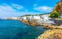 Επίδομα 3.000 ευρώ για κάθε παιδί που γεννιέται στη Νίσυρο δίνει ο δήμος του νησιού Επίδομα 3.000 ευρώ για κάθε παιδί που γεννιέται στη Νίσυρο δίνει ο δήμος του νησιού