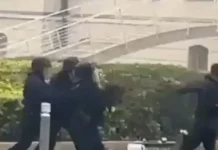 Γαλλία: Αστυνομικός πυροβόλησε εξ επαφής 14χρονο μαθητή στο πρόσωπο με εκτοξευτή χειροβομβίδων Γαλλία: Αστυνομικός πυροβόλησε εξ επαφής 14χρονο μαθητή στο πρόσωπο με εκτοξευτή χειροβομβίδων