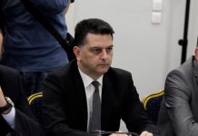 Από την αριστεία του... βιολιστή στον «εθελοντή διευθυντή»