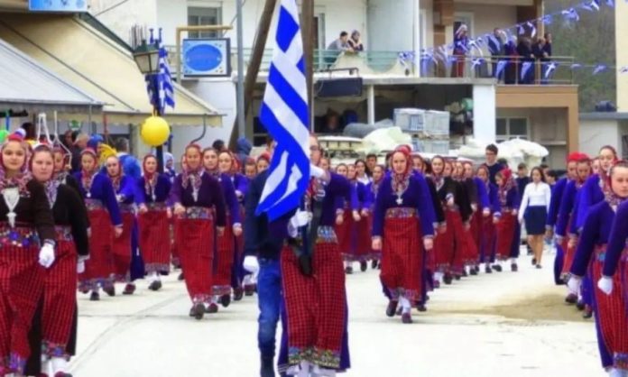 Αναβρασμός στους Πομάκους της Θράκης: Ζητούν σχολεία χωρίς υποχρεωτικά τουρκικά – Στη Βουλή το θέμα Αναβρασμός στους Πομάκους της Θράκης: Ζητούν σχολεία χωρίς υποχρεωτικά τουρκικά - Στη Βουλή το θέμα