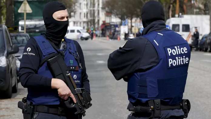 Λιέγη: Οι Αρχές απαγορεύουν τις συναθροίσεις άνω των τριών ατόμων μετά τα επεισόδια