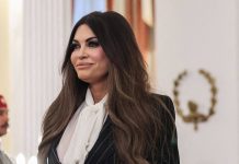 Παραιτήθηκε η Κίμπερλι Γκιλφόιλ – «Ψευδείς οι καταγγελίες εις βάρος μου», λέει