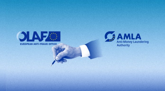 Ευρωπαϊκή Εισαγγελία: Έρευνα για συμβάσεις έως 780.000 ευρώ του ΕΛΚ σε Έλληνες συμβούλους που συνδέονται με τη ΝΔ Ευρωπαϊκή Εισαγγελία: Έρευνα για συμβάσεις έως 780.000 ευρώ του ΕΛΚ σε Έλληνες συμβούλους που συνδέονται με τη ΝΔ