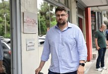 Προσχωρεί στην ΕΛΑΣ ο Κώστας Ζαχαριάδης – Η ανάρτησή του Προσχωρεί στην ΕΛΑΣ ο Κώστας Ζαχαριάδης - Η ανάρτησή του
