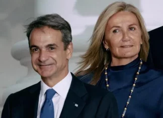 Και η Μαρέβα στην εκστρατεία για να σωθεί η «αγία οικογένεια»