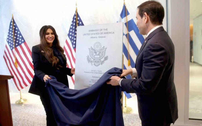 7112186-copy-scaled-e1791499050831-696x435 Επίσκεψη Ρούμπιο: Υπουργέ μου, ιδού η αποικία σας
