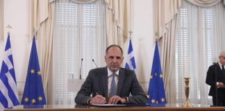 Γιατί ΕΛΑΣ και ΠΑΣΟΚ δεν ζητούν παραίτηση Γεραπετρίτη