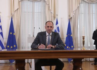 Γιατί ΕΛΑΣ και ΠΑΣΟΚ δεν ζητούν παραίτηση Γεραπετρίτη Γιατί ΕΛΑΣ και ΠΑΣΟΚ δεν ζητούν παραίτηση Γεραπετρίτη