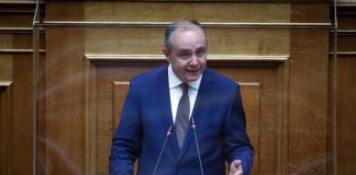 Τι μύγα τσίμπησε τον Καράογλου