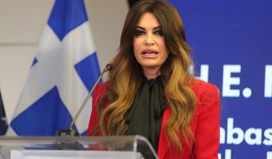 Μυστήριο με το «like» της Κίμπερλι στο TikTok του Σαμαρά