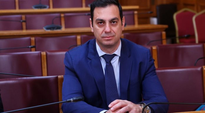 Σπύρος Κουλκουδίνας: Συνενοχή