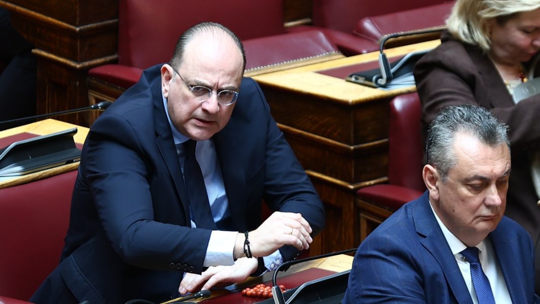 Το Μαξίμου πάτησε «stop» για τον Μακάριο