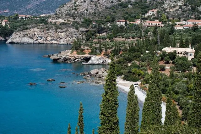 MANI2-640x426 Καλαμάτα: Mαφιόζικη επιστολή σε Διευθύντρια της Πολεοδομίας – “Ο θάνατος έρχεται από ψηλά”