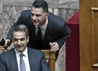 Τρίτο χτύπημα του ΠΑΣΟΚ για Μπεκίρη: Να δοθούν σήμερα απαντήσεις για το πτυχίο του, αλλιώς αποπομπή