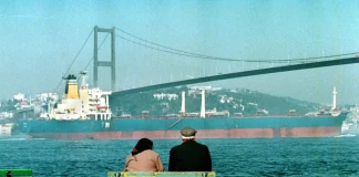 Τούρκος υπουργός Ενέργειας: Η Τουρκία θα προμηθευτεί ρωσικό ντίζελ Τούρκος υπουργός Ενέργειας: Η Τουρκία θα προμηθευτεί ρωσικό ντίζελ