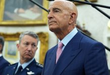 «Συνεκμετάλλευση» στο Αιγαίο προτείνει ο τουρκόφιλος πρέσβης των ΗΠΑ στην Άγκυρα «Συνεκμετάλλευση» στο Αιγαίο προτείνει ο τουρκόφιλος πρέσβης των ΗΠΑ στην Άγκυρα