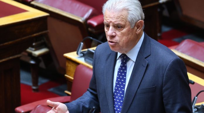 Γιώργος Βλάχος: Ακροβολισμός Γιώργος Βλάχος: Ακροβολισμός