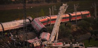 Ισπανία: Τα 17 κρίσιμα λεπτά πριν από τη σύγκρουση των τρένων και η λάθος εντολή της Adif Ισπανία: Τα 17 κρίσιμα λεπτά πριν από τη σύγκρουση των τρένων και η λάθος εντολή της Adif