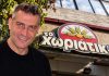 «Χωριάτικο»: Το κατάστημα-στρατηγείο στον Κηφισό, οι αχυράνθρωποι και η σύλληψη Γιαννακόπουλου