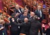 Αλβανία: Οι σοσιαλιστές του Ράμα ζητούν την αποβολή από τη Βουλή 20 βουλευτών μετά τις χειροδικίες