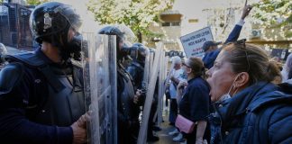 Αλβανία: Νέες κινητοποιήσεις στα Τίρανα – Οι φοιτητές είπαν ξανά «όχι» στις «καρέκλες διαλόγου» του Ράμα (photos/video)