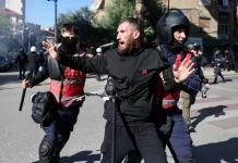 Aναβρασμός στην Αλβανία, ζητούν έρευνα για την αστυνομική βία και τον ρόλο του Ράμα