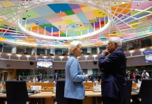 Η ΕΕ στο χάος για ενέργεια και Προϋπολογισμό – 14 ώρες κουβέντα και η συζήτηση συνεχίζεται