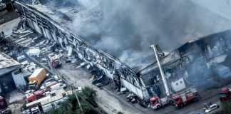Έκρηξη στον Ασπρόπυργο: Ανύπαρκτοι οι έλεγχοι στις βιομηχανικές περιοχές
