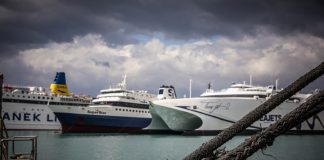 Άρση απαγορευτικού από τις 9 το πρωί στο λιμάνι του Πειραιά - Τι ισχύει για Ραφήνα και Λαύριο