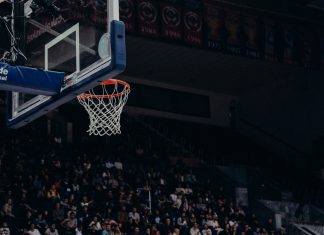 Σκάνδαλο με στημένα: Παραδόθηκε ο Μαυραγάνης, σήμερα οι απολογίες των 6 κατηγορουμένων Σκάνδαλο με στημένα: Παραδόθηκε ο Μαυραγάνης, σήμερα οι απολογίες των 6 κατηγορουμένων
