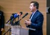 Σε αναμμένα κάρβουνα ο Χρυσοχοΐδης
