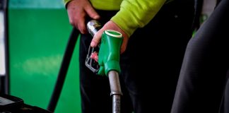Επιχείρηση «δύσκολος χειμώνας»: Όλα τα μέτρα για πετρέλαιο θέρμανσης, ντίζελ, αμόλυβδη, επιδόματα – Αναλυτικά…