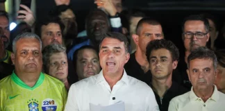 Ο Μπολσονάρου ζητά ακύρωση των εκλογών μετά την ήττα από τον Λούλα: «Αδύνατο να αναγνωρίσουμε το αποτέλεσμα» Ο Μπολσονάρου ζητά ακύρωση των εκλογών μετά την ήττα από τον Λούλα: «Αδύνατο να αναγνωρίσουμε το αποτέλεσμα»