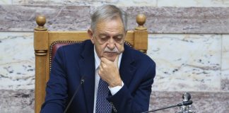 Ο Πάρις έκανε την έκπληξη