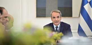 Ποιους υπουργούς στήριξε και ποιους αποδοκίμασε ο πρωθυπουργός - Ποιους φωτογράφισε