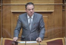 Βαραίνει το κλίμα για τον Κωνσταντόπουλο Βαραίνει το κλίμα για τον Κωνσταντόπουλο