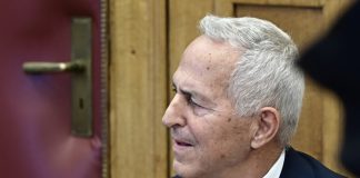 Ο Ναύαρχος αναβαθμίζει την «τάση Κασσελάκη» στο ΠΑΣΟΚ