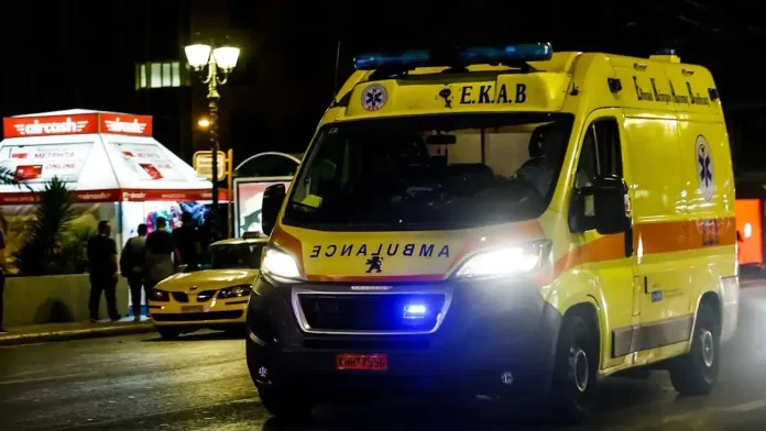 Λαύριο: Πρώην σύντροφος «μπούκαρε» στο σπίτι και μαχαίρωσε ζευγάρι μπροστά στα παιδιά τους – Δύο σοβαρά τραυματίες Λαύριο: Πρώην σύντροφος «μπούκαρε» στο σπίτι και μαχαίρωσε ζευγάρι μπροστά στα παιδιά τους – Δύο σοβαρά τραυματίες