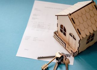 Καταγγελία-σοκ από τους δανειολήπτες Νόμου Κατσέλη: «Εμπαιγμός και δώρο στα funds το νέο νομοσχέδιο – Διευκολύνει κατασχέσεις και πλειστηριασμούς Καταγγελία-σοκ από τους δανειολήπτες Νόμου Κατσέλη: «Εμπαιγμός και δώρο στα funds το νέο νομοσχέδιο – Διευκολύνει…