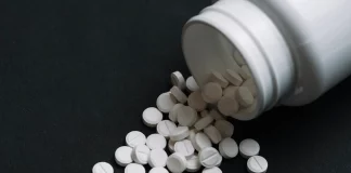 Θάνατος 20χρονης στη Θεσσαλονίκη: Πώς τα συνθετικά ναρκωτικά “άγνωστης συνταγής” έκοψαν το νήμα της ζωής της