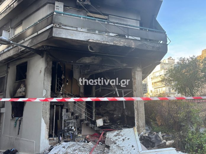 Θεσσαλονίκη: Καταγγελία πως από μαγαζί μετατράπηκε παράνομα σε σπίτι ο χώρος που ξέσπασε η πυρκαγιά στο κέντρο Θεσσαλονίκη: Καταγγελία πως από μαγαζί μετατράπηκε παράνομα σε σπίτι ο χώρος που ξέσπασε η πυρκαγιά στο κέντρο