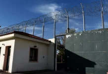 Ασφυκτιούν οι φυλακές της Κρήτης: Υπεράριθμοι έγκλειστοι σε Νέα Αλικαρνασσό, Νεάπολη και Χανιά Ασφυκτιούν οι φυλακές της Κρήτης: Υπεράριθμοι έγκλειστοι σε Νέα Αλικαρνασσό, Νεάπολη και Χανιά