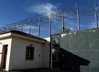 Ασφυκτιούν οι φυλακές της Κρήτης: Υπεράριθμοι έγκλειστοι σε Νέα Αλικαρνασσό, Νεάπολη και Χανιά Ασφυκτιούν οι φυλακές της Κρήτης: Υπεράριθμοι έγκλειστοι σε Νέα Αλικαρνασσό, Νεάπολη και Χανιά
